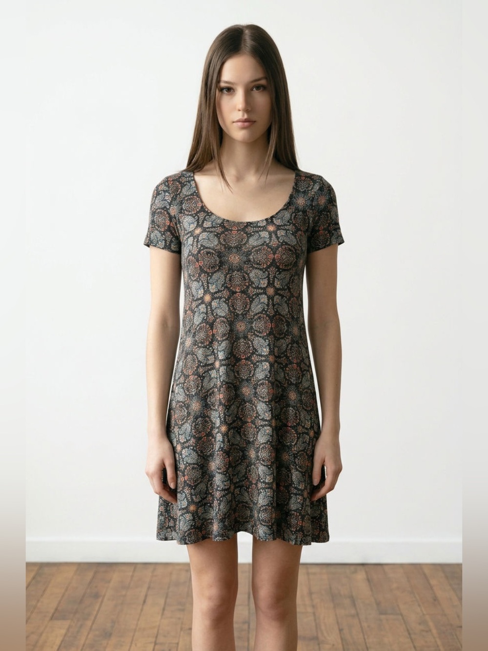 Short Scoop Neck Printed Swing Dress